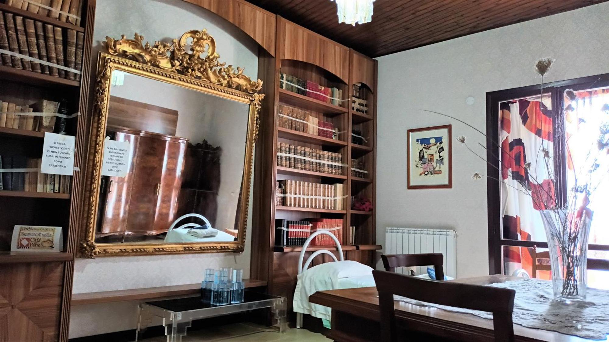 Antica Dimora Palazzo Rovitti Bed & Breakfast Cerchiara di Calabria Eksteriør bilde
