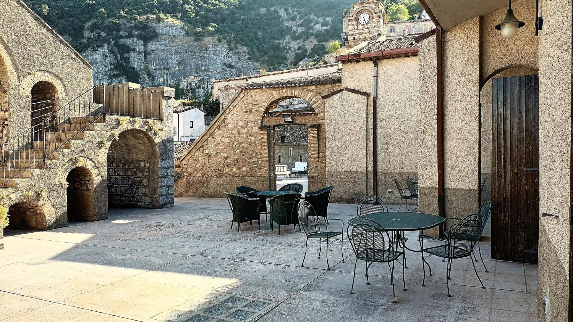 Antica Dimora Palazzo Rovitti Bed & Breakfast Cerchiara di Calabria Eksteriør bilde